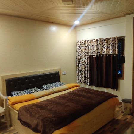New Mehdudia B&B Шимла Екстериор снимка