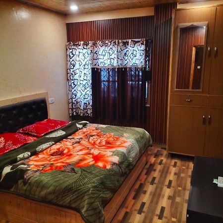 New Mehdudia B&B Шимла Екстериор снимка