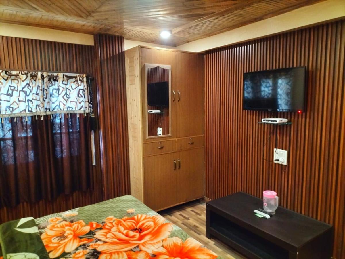 New Mehdudia B&B Шимла Екстериор снимка