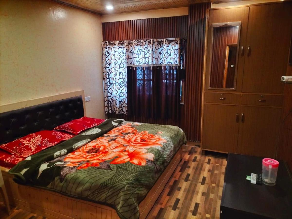 New Mehdudia B&B Шимла Екстериор снимка